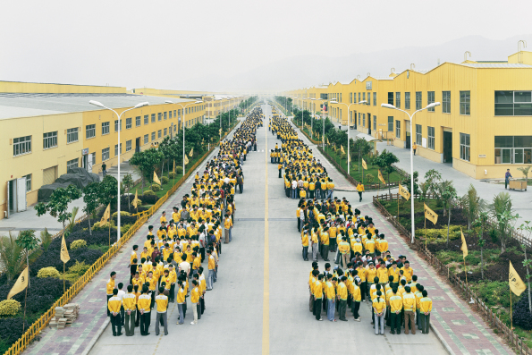 Photo title: “Manufacturing #18” Cankun Factory, Zhangzhou, Fujian Province, China Photo: Edward Burtynsky