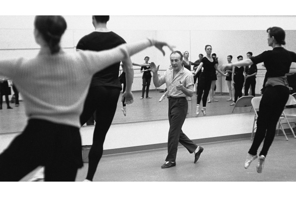 George Balanchine teaching at the New York State Theater in Lincoln Center (circa 1964). Photo: Martha Swope. As seen in In Balanchine's Classroom. A film by Connie Hochman. A Zeitgeist Films release in association with Kino Lorber.