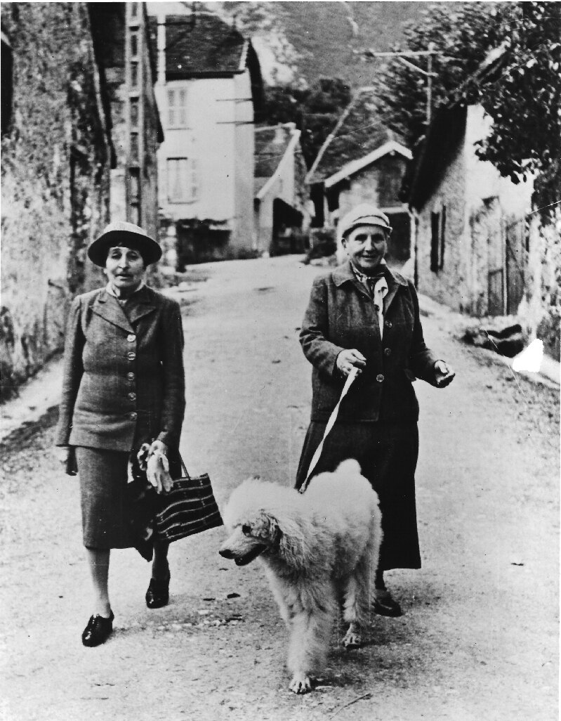 Gertrude Stein and Alice B Toklas. As seen in Paris Was a Woman. A film by Greta Schiller. A Zeitgeist Films release.