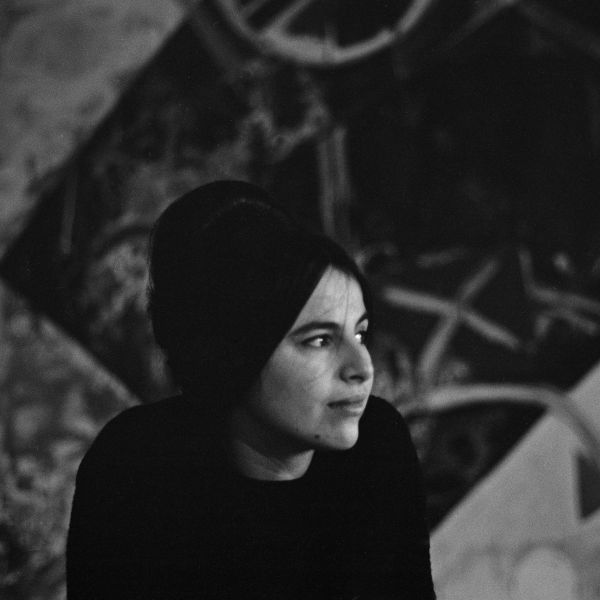 Eva Hesse. Photo by Barbara Brown circa 1963. Eva Hesse. A film by Marcie Begleiter. A Zeitgeist Films release.