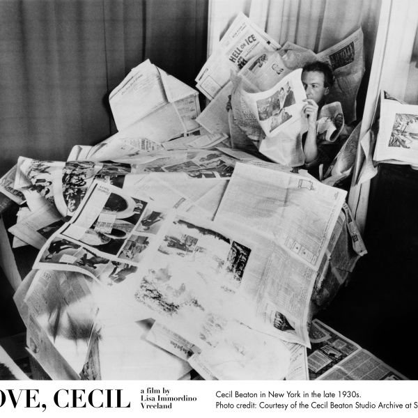 Cecil Beaton in New York in the late 1930s. Courtesy of the Cecil Beaton Studio Archive at Sotheby's.