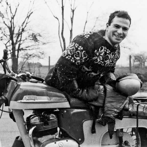 Oliver Sacks in the 1950s. Photographer unknown.